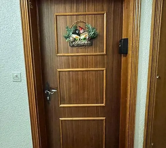 Apartman Jolie Cozy, In Out